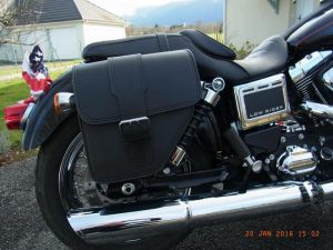 Sacoche Myleatherbikes Harley Dyna Low Rider (8)